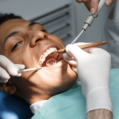 Les conseils post-opératoire après une extraction dentaire – Docteur Rindel